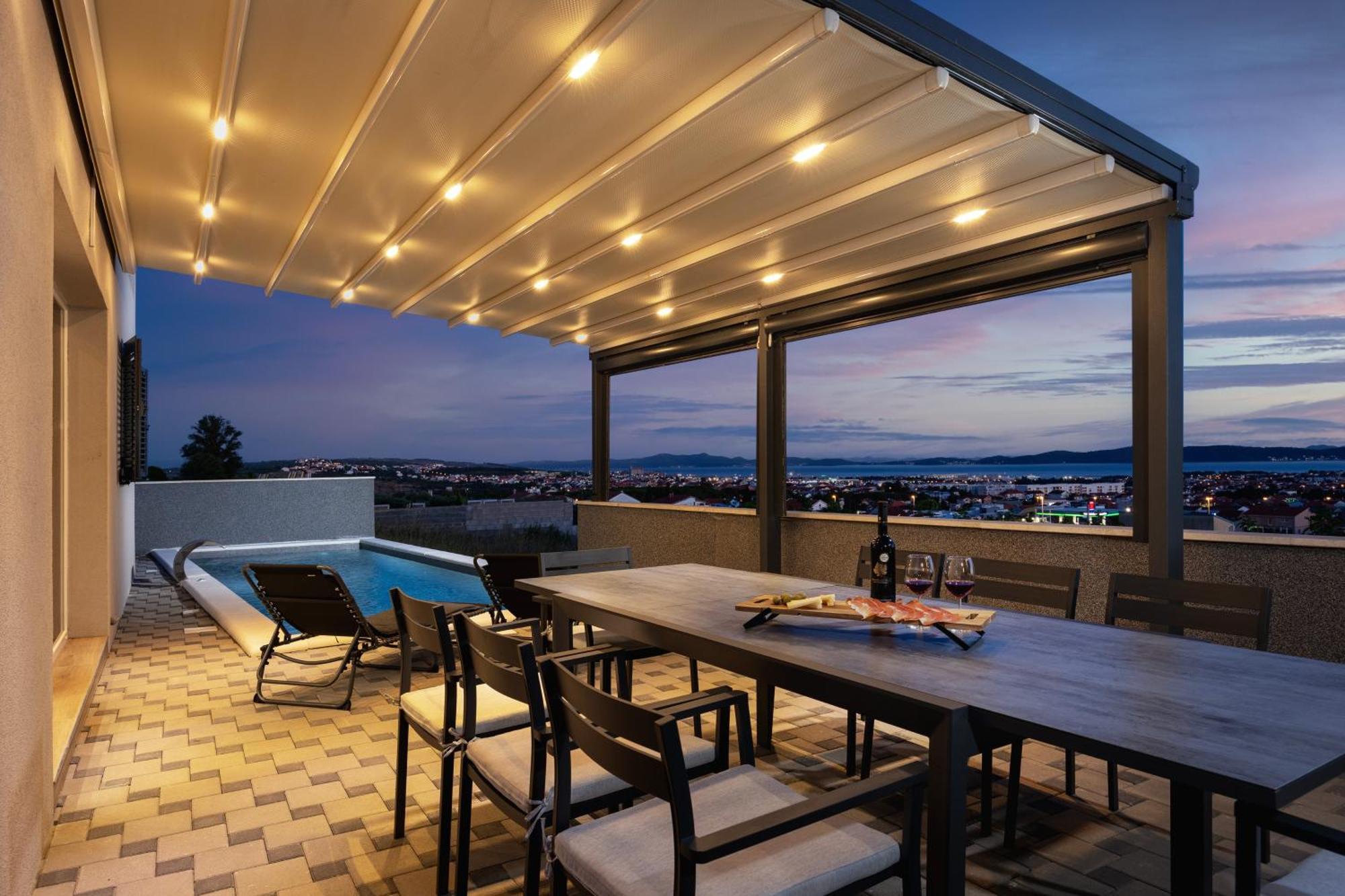 Apartment Beverly Hills, Heated Pool, Jacuzzi, 12 People